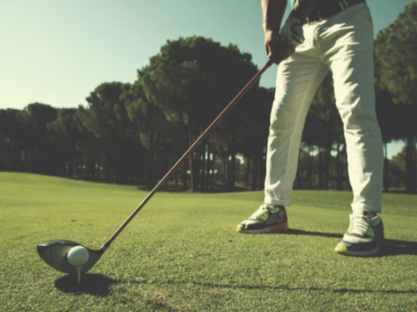 Podstawy golfa: Jak przygotować się do turnieju golfowego